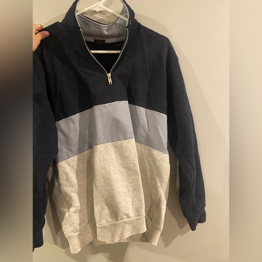Brandy Melville pull over